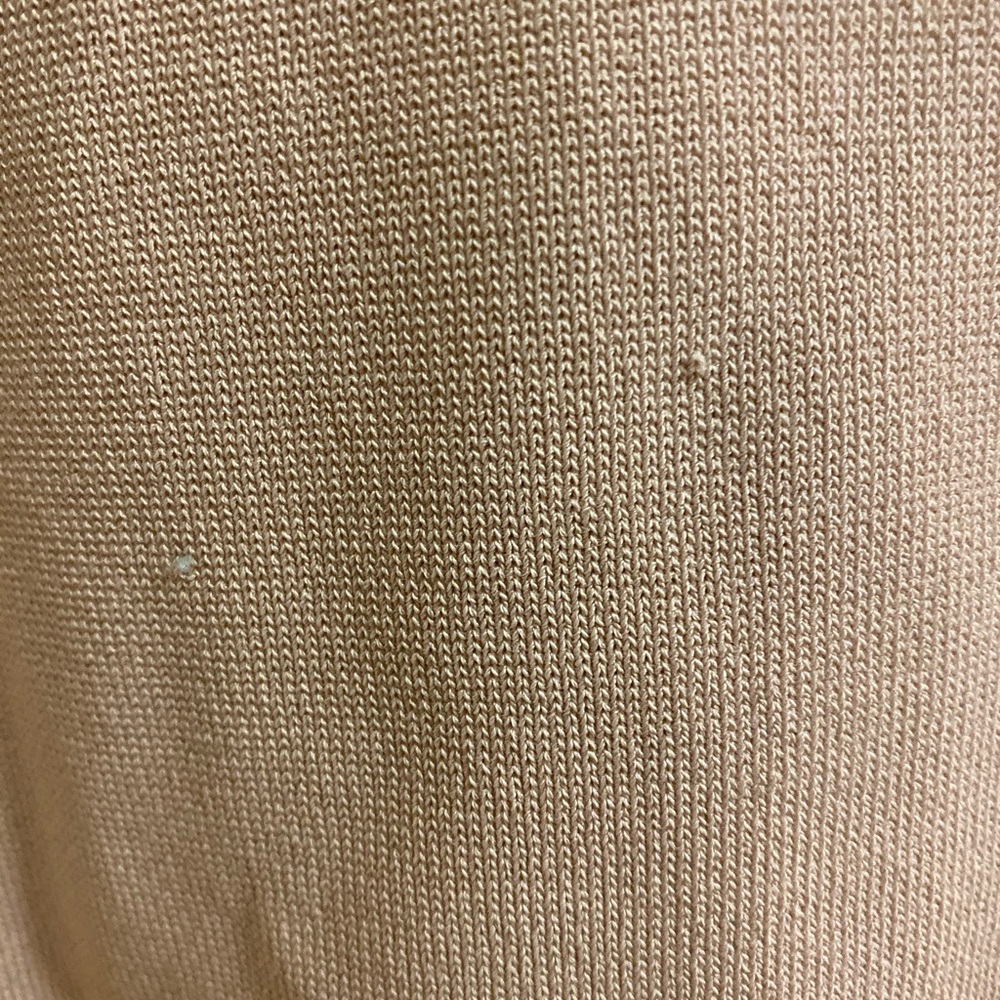 Ann Taylor Flutter Top - Picture 6 of 6